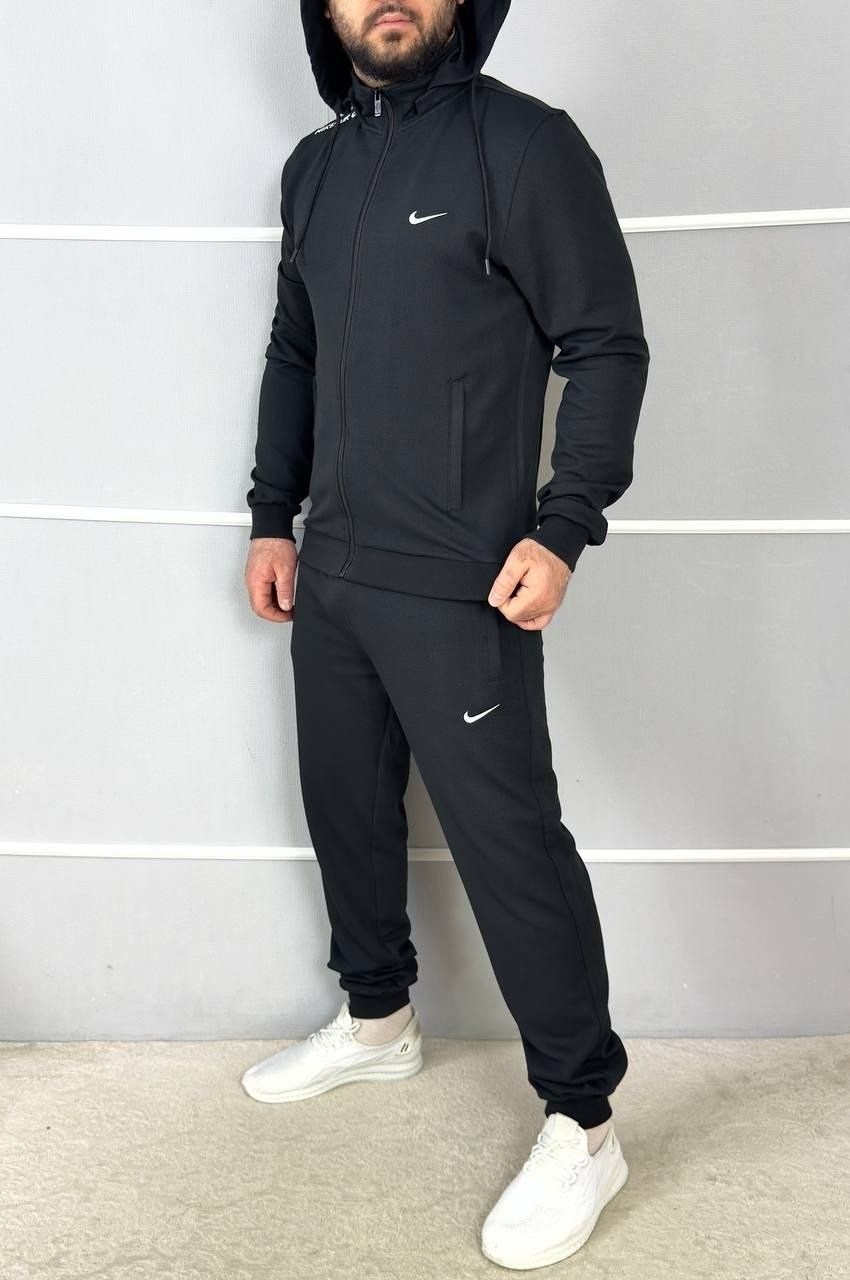 спортивный костюм nike,спортивный костюм ,спортивный костюм,костюм мужской,мужской спортивный костюм