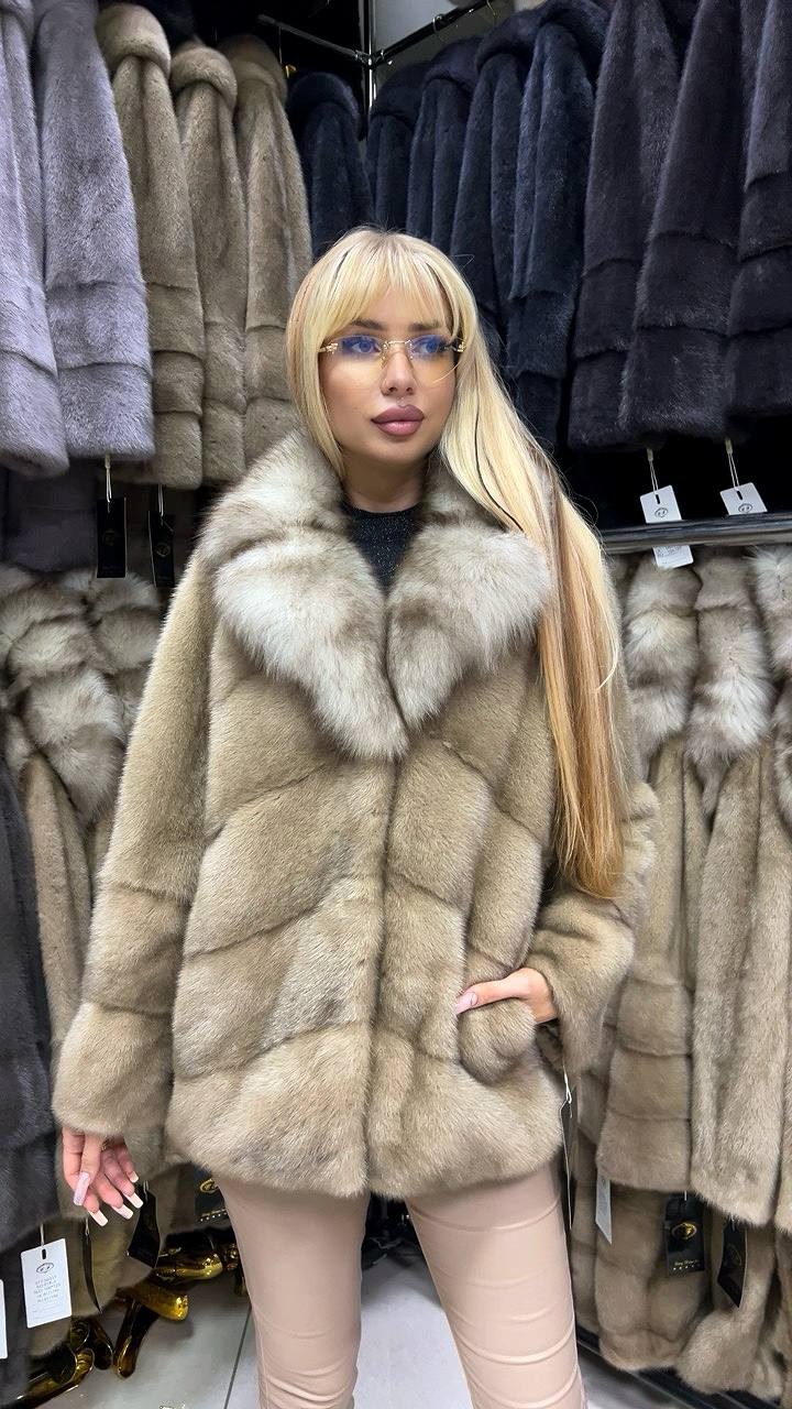 шуба из меха куницы,шуба из меха,шуба из куницы,шуба,норковая шуба