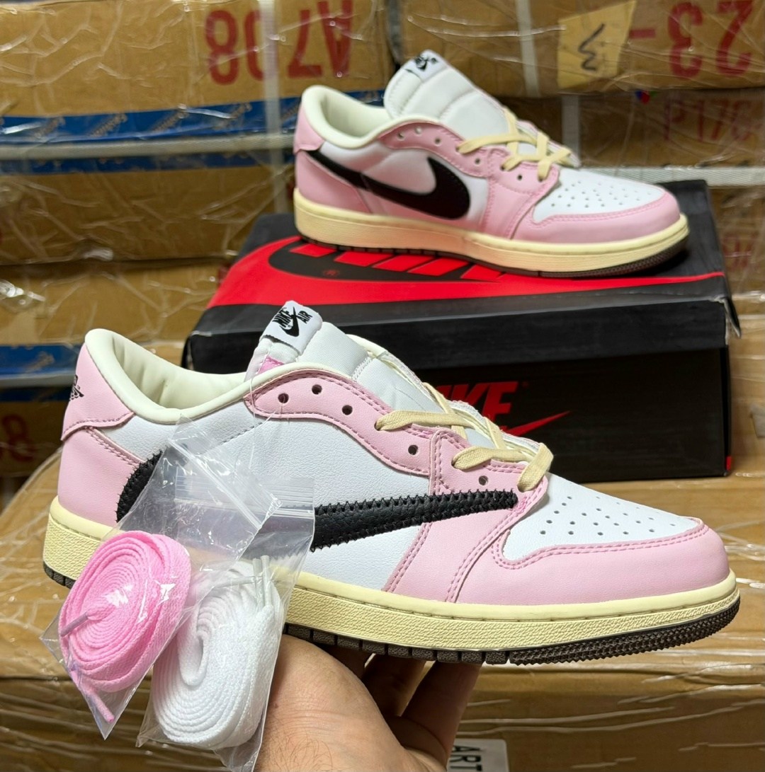 кроссовки air jordan 1 low x travis scott 'shy pink' unisex,travis scott x air jordan 1 low og sail/shy pink,nike air jordan 1 low x travis scott sail shy pink,travis scott x air jordan 1 low og 'shy