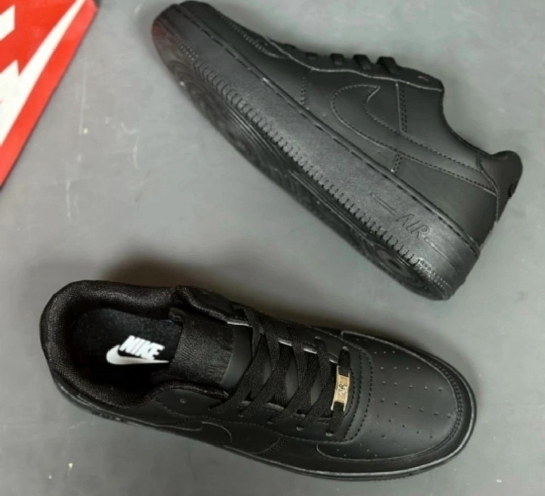 кроссовки nike air force черные,кроссовки nike air force,кроссовки,черные кроссовки nike air force 1,nike air force 1 low black