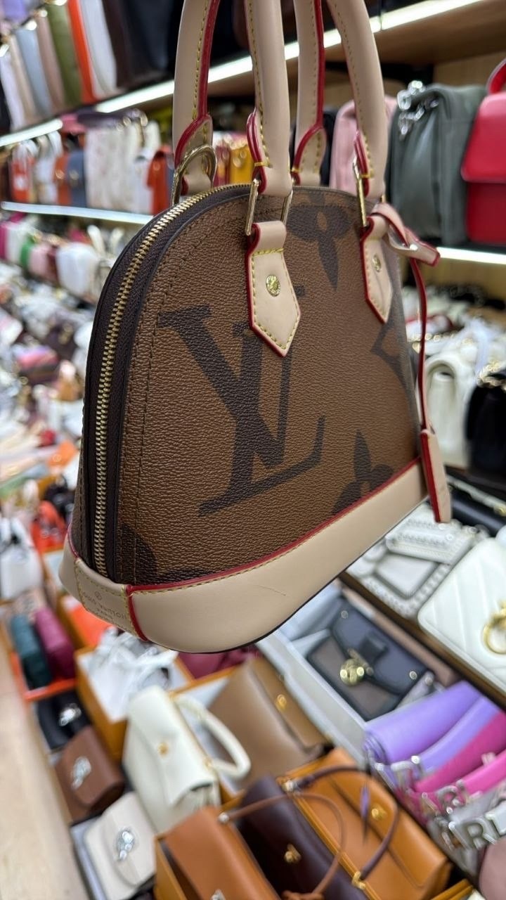 сумка louis vuitton,женская сумка louis vuitton alma,louis vuitton alma bb,сумка луи виттон альма,сумка alma bb от louis vuitton