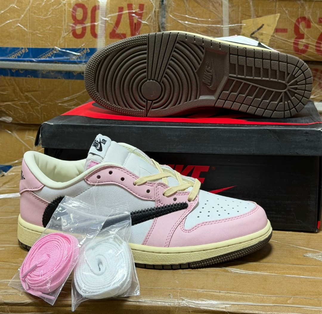 кроссовки air jordan 1 low x travis scott 'shy pink' unisex,travis scott x air jordan 1 low og sail/shy pink,nike air jordan 1 low x travis scott sail shy pink,travis scott x air jordan 1 low og 'shy