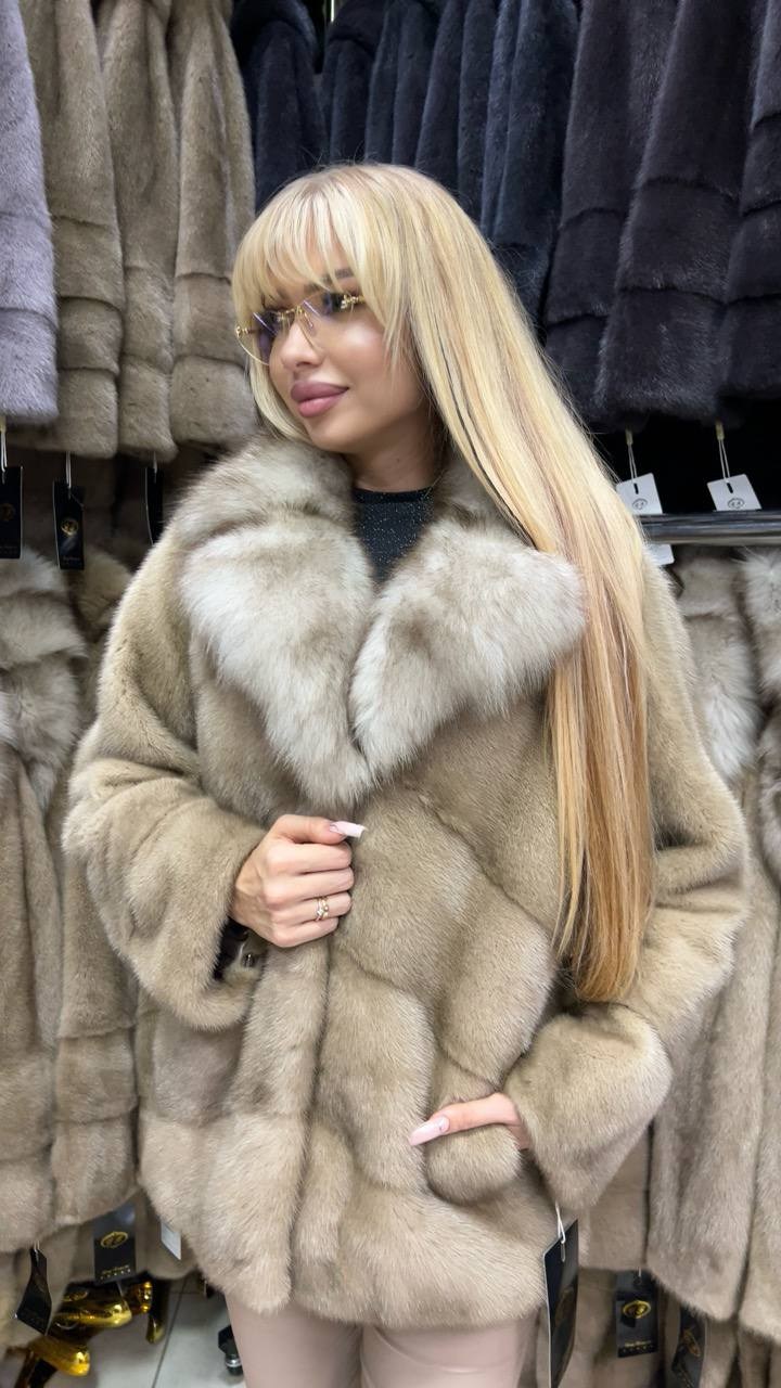 шуба из меха куницы,шуба из меха,шуба из куницы,шуба,норковая шуба