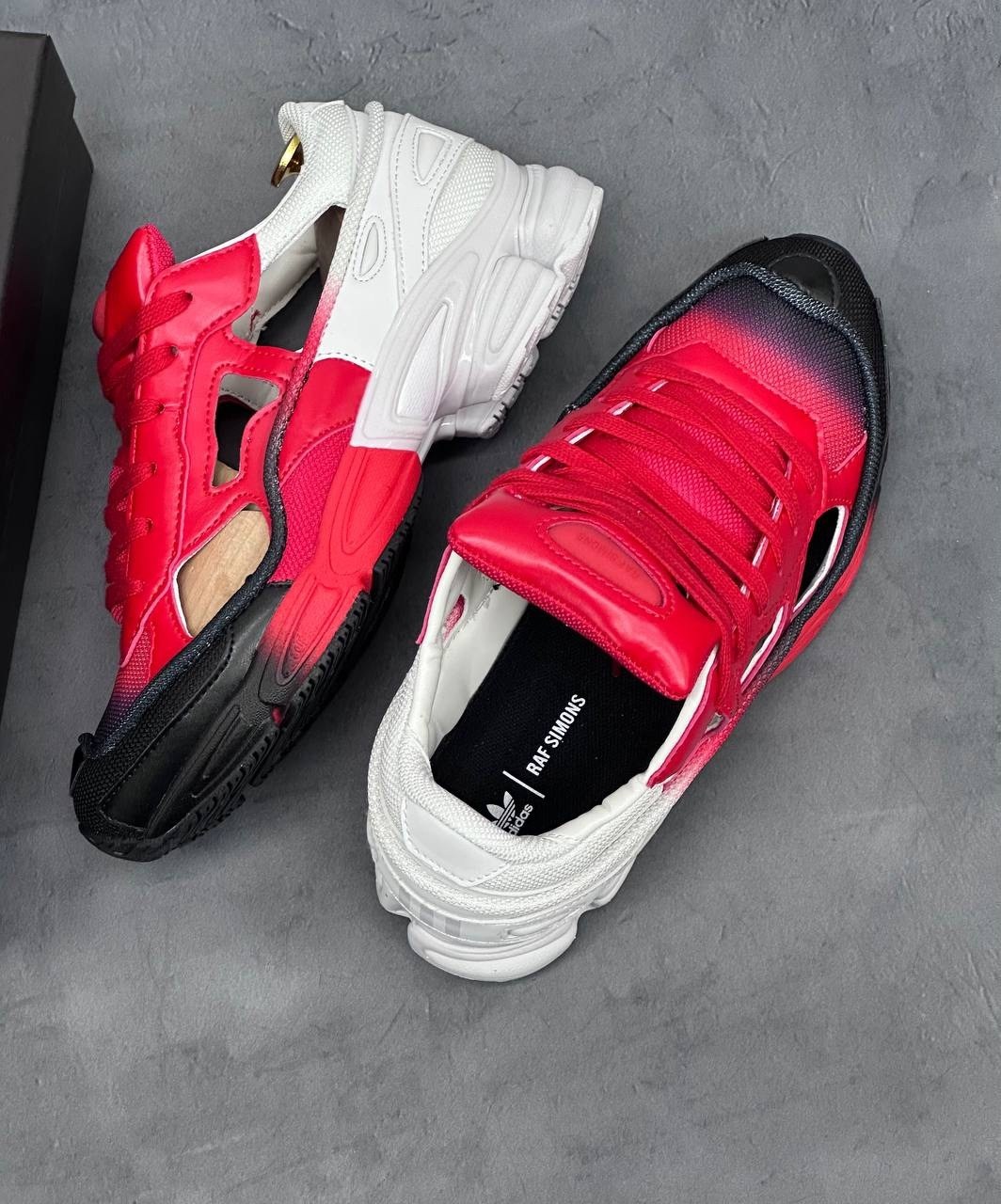 кроссовки adidas raf simons x ozweego replicant 'red halo blue',кроссовки raf simons x ozweego replicant adidas красный,массивные кроссовки raf simons x ozweego replicant adidas красный,adidas raf sim