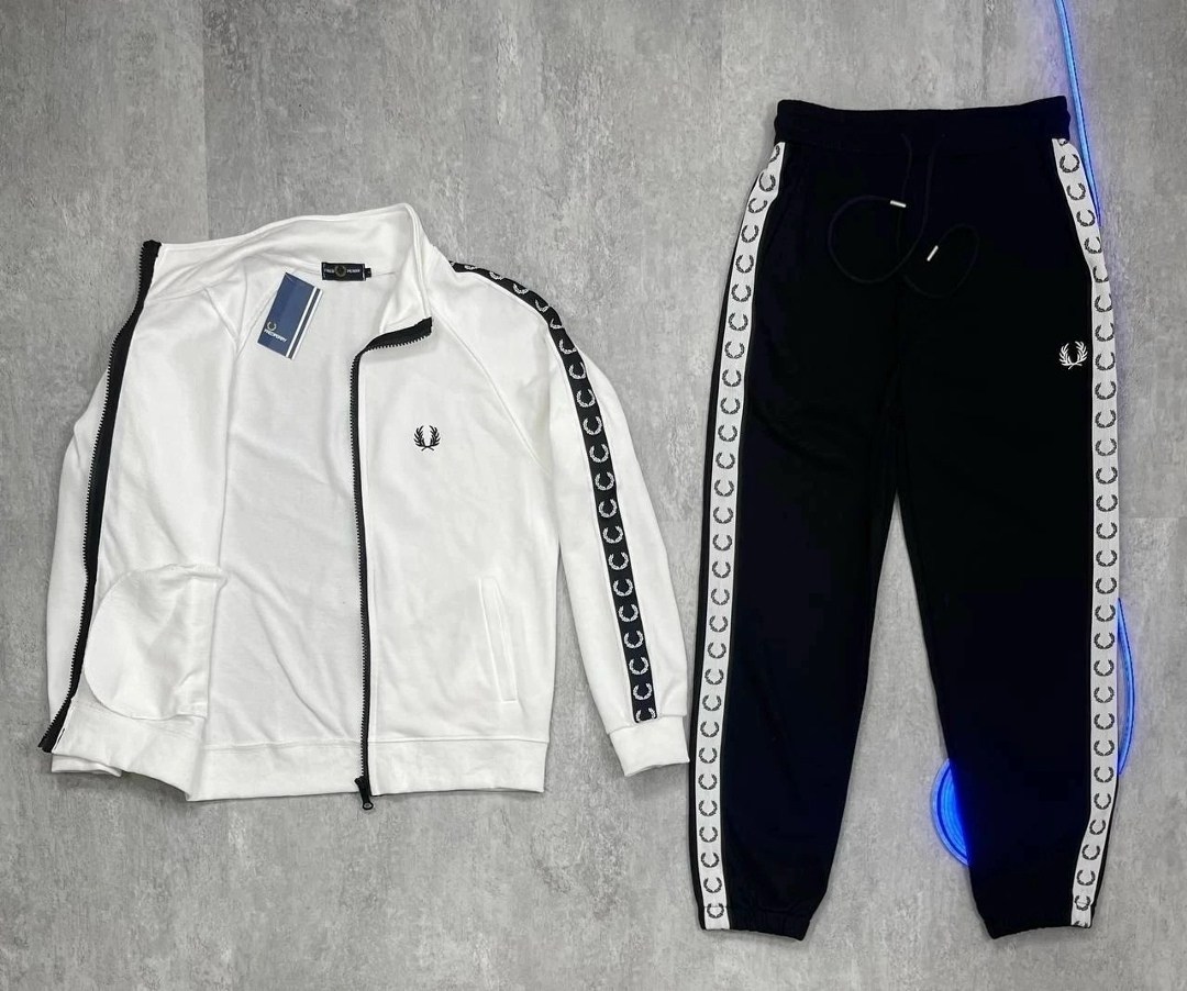 олимпийка fred perry с лампасами,fred perry олимпийка,фред перри олимпийка,олимпийка fred perry taped track jacket,олимпийка мужская fred perry j6231 черная