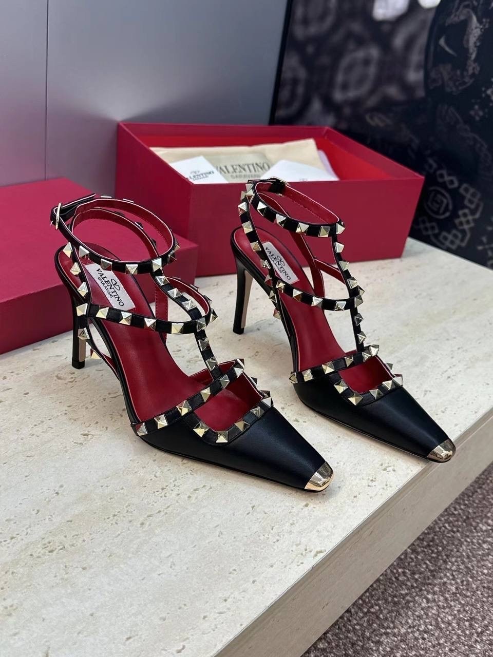 ,туфли валентино,туфли valentino,valentino garavani туфли,женская