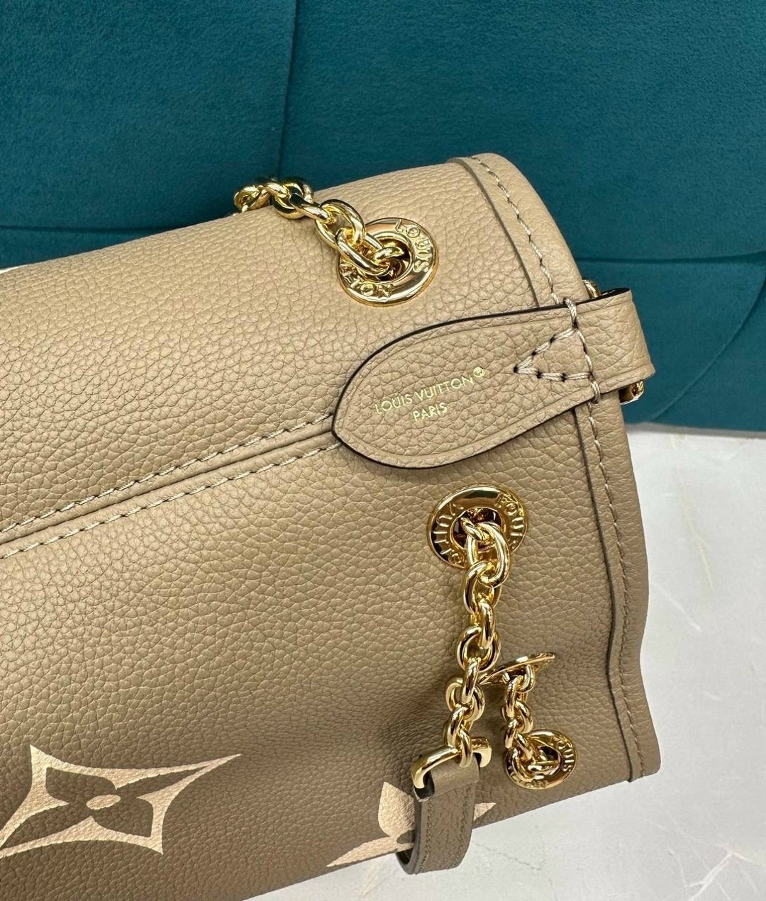 женская сумка louis vuitton,cумка louis vuitton,сумка луи виттон,сумка ведро луи виттон,сумка