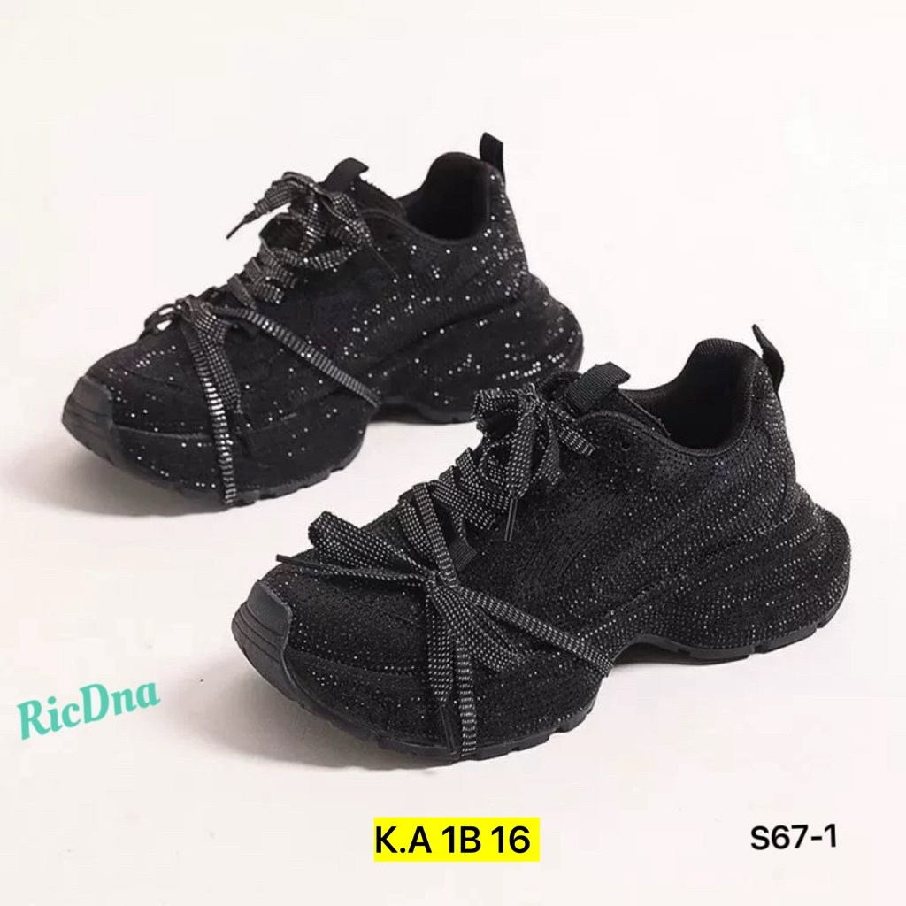 ,кроссовки женскиe,женская ,кроссовки замша,спортивная