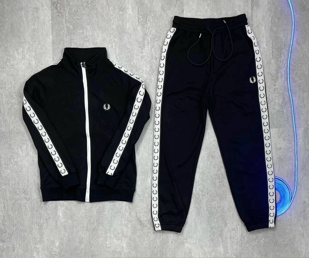 олимпийка fred perry с лампасами,fred perry олимпийка,фред перри олимпийка,олимпийка fred perry taped track jacket,олимпийка мужская fred perry j6231 черная