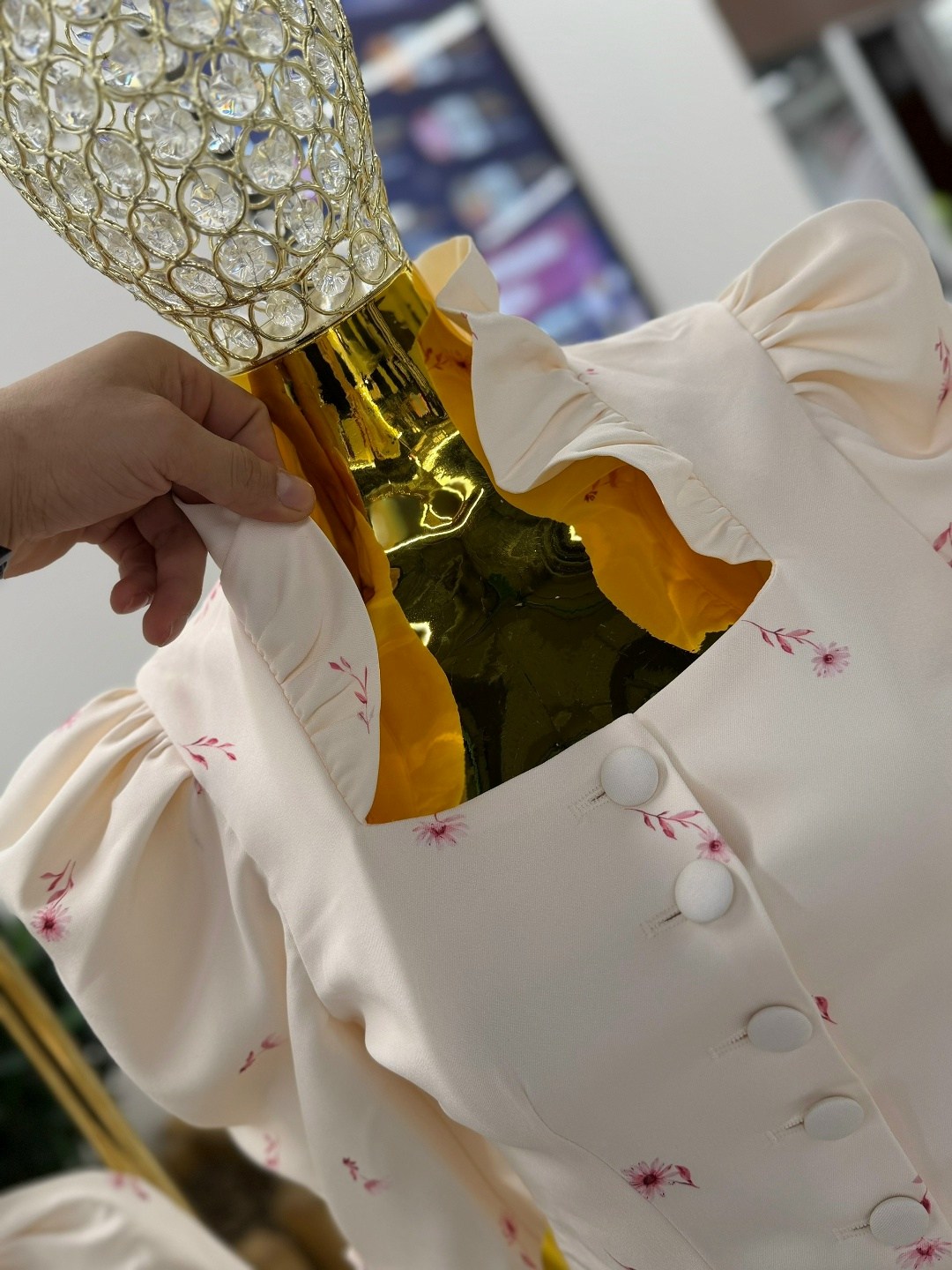 блуза,женская блуза,блузка,блуза с открытыми плечами,платье стильное