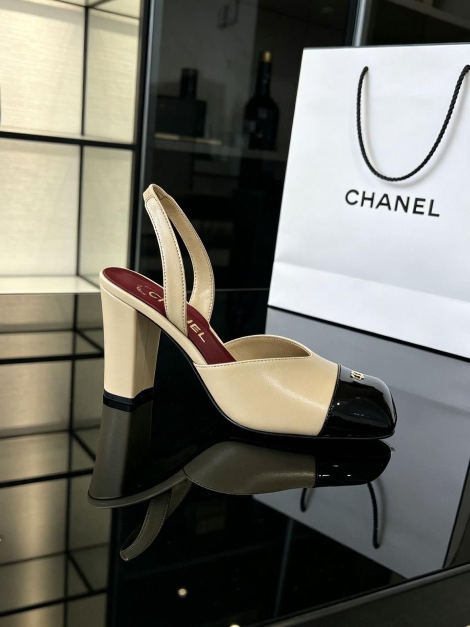 босоножки chanel,туфли chanel,кожаные белые босоножки chanel на среднем каблуке,босоножки шанель на каблуке,босоножки женские chanel