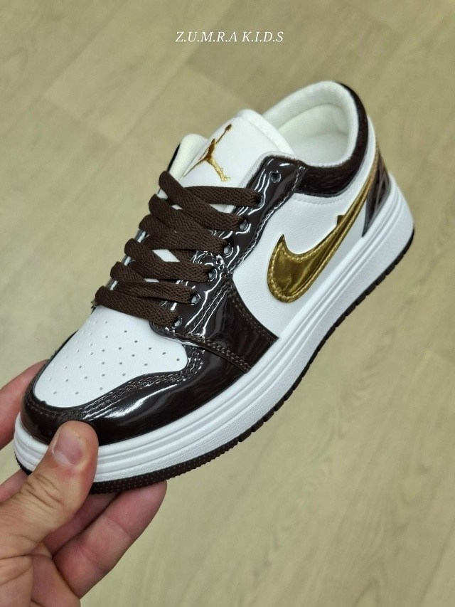 nike air jordan 1 low,air jordan 1 low black white,кроссовки nike air jordan 1 low,кроссовки мужские nike air jordan 1,