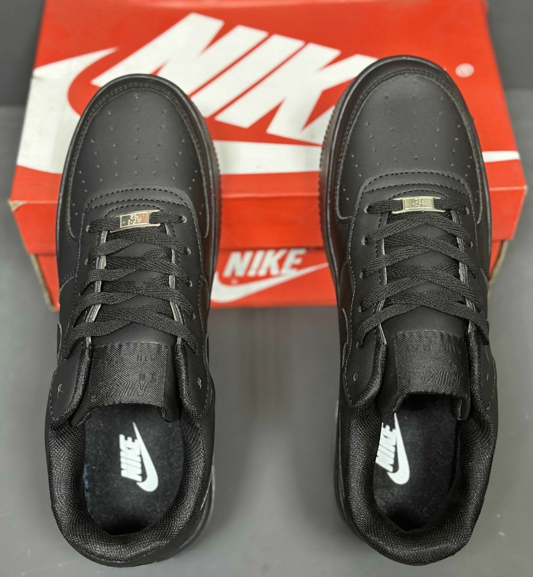 кроссы черные найк аир женские,nike air force 1 low triple black, мужская кроссовки,nike air force 1 low black,кроссовки для мужчин