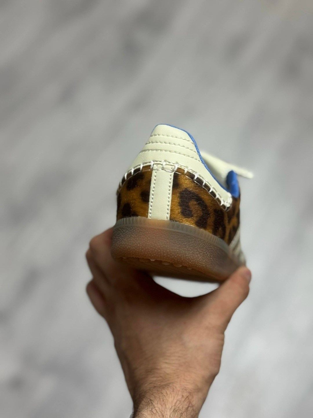 леопардовые кроссовки адидас,кроссовки adidas,кроссовки adidas samba,кроссовки adidas samba wales bonner,леопардовые адидас самба