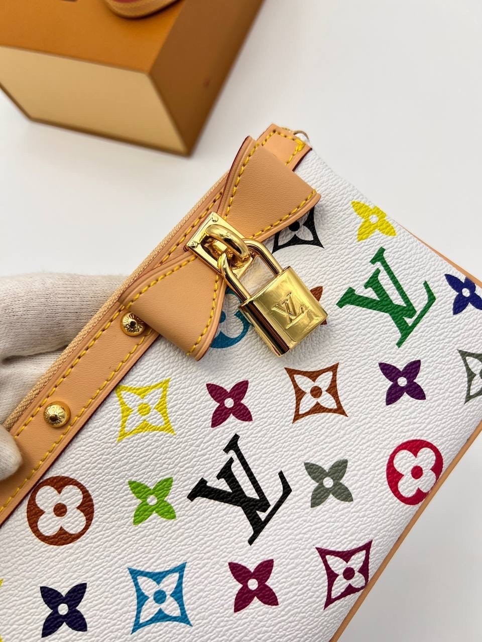 louis vuitton сумка,сумка луи виттон,louis vuitton женская сумка,сумка луи виттон multi pochette,белая сумка луи виттон