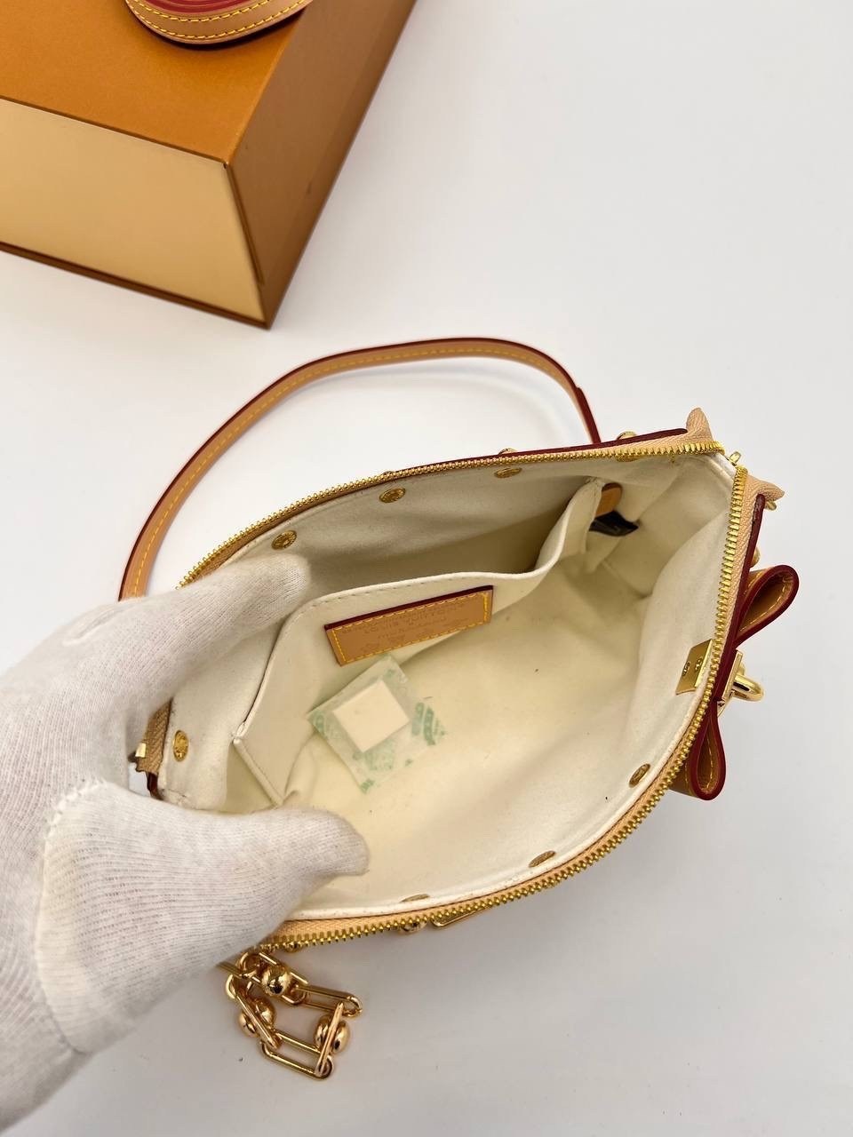 louis vuitton сумка,сумка луи виттон,louis vuitton женская сумка,сумка луи виттон multi pochette,белая сумка луи виттон