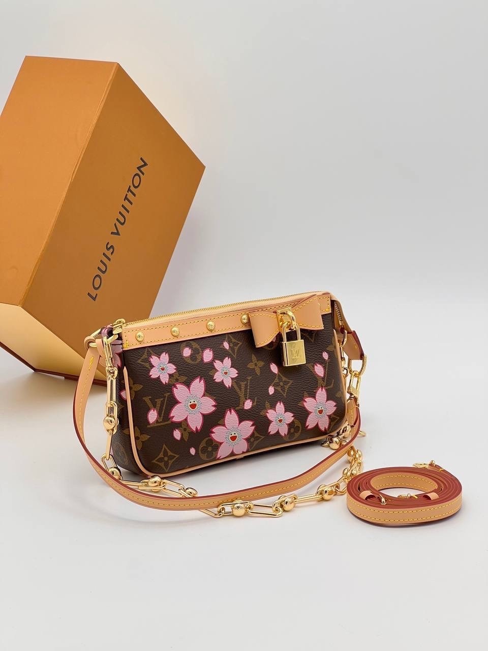 louis vuitton сумка,сумка луи виттон,louis vuitton женская сумка,сумка луи виттон multi pochette,белая сумка луи виттон