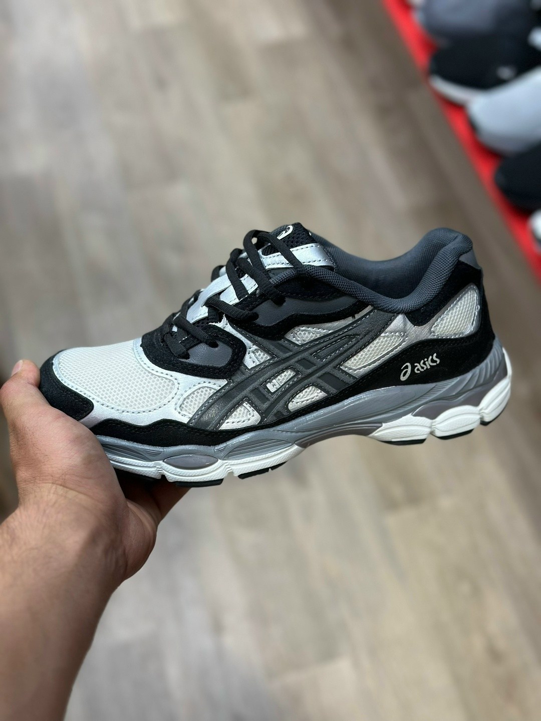 кроссовки мужские asics,кроссовки asics gel-nyc,кроссовки asics,спортивные кроссовки мужские asics gel 1090 черные 44 eu,кроссовки asics gel