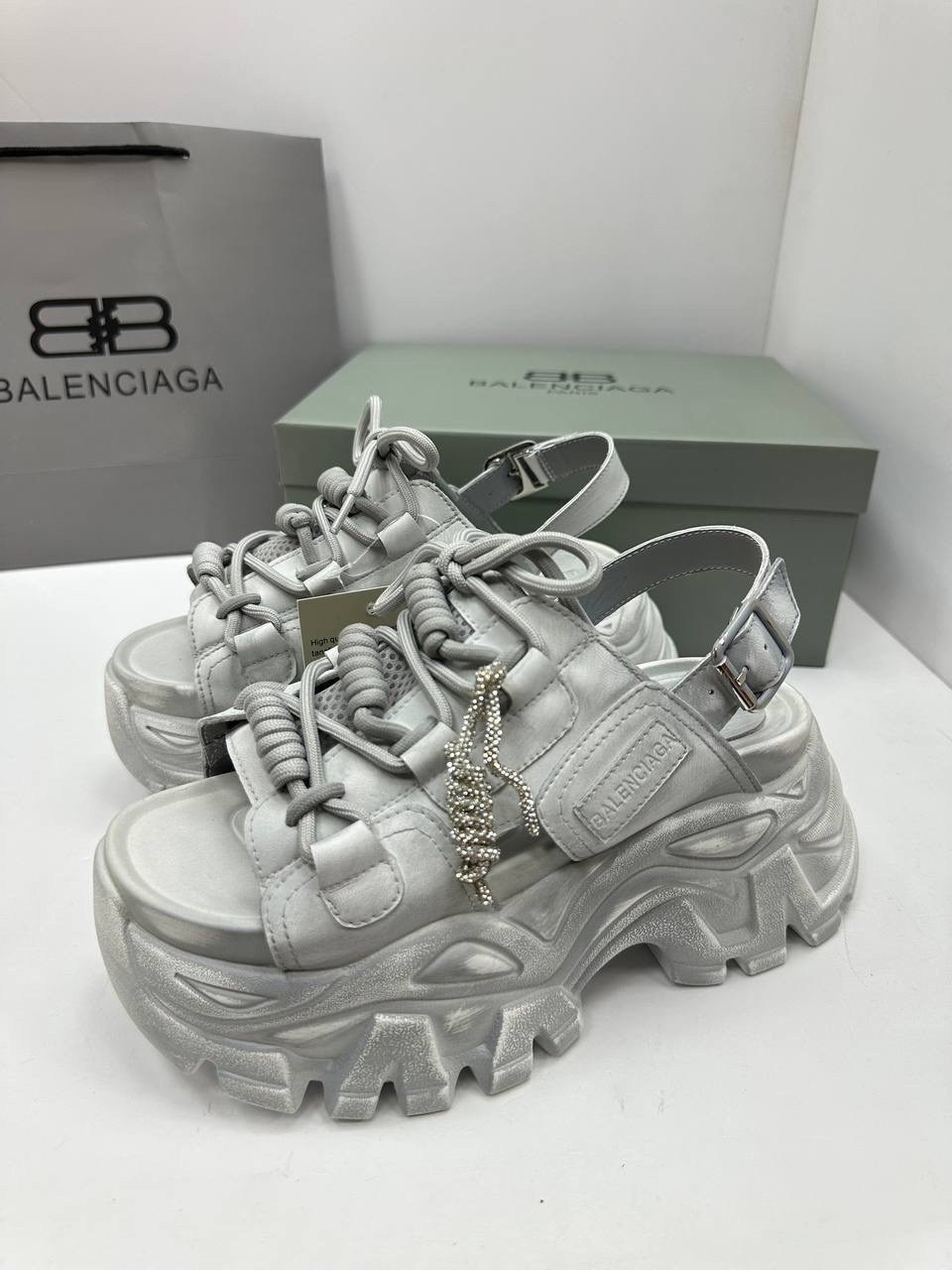 босоножки balenciaga,босоножки баленсиага,босоножки на высокой платформе,женские босоножки на платформе,спортивные босоножки