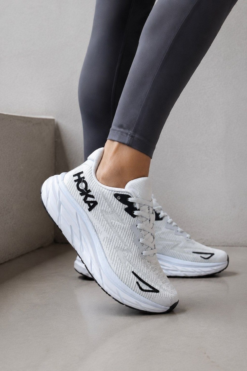 кроссовки hoka one one,кроссовки hoka,кроссовки,кроссовки беговые hoka,кроссовки мужские hoka