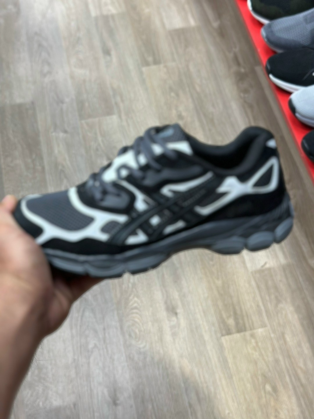 кроссовки мужские asics,кроссовки asics gel-nyc,кроссовки asics,спортивные кроссовки мужские asics gel 1090 черные 44 eu,кроссовки asics gel