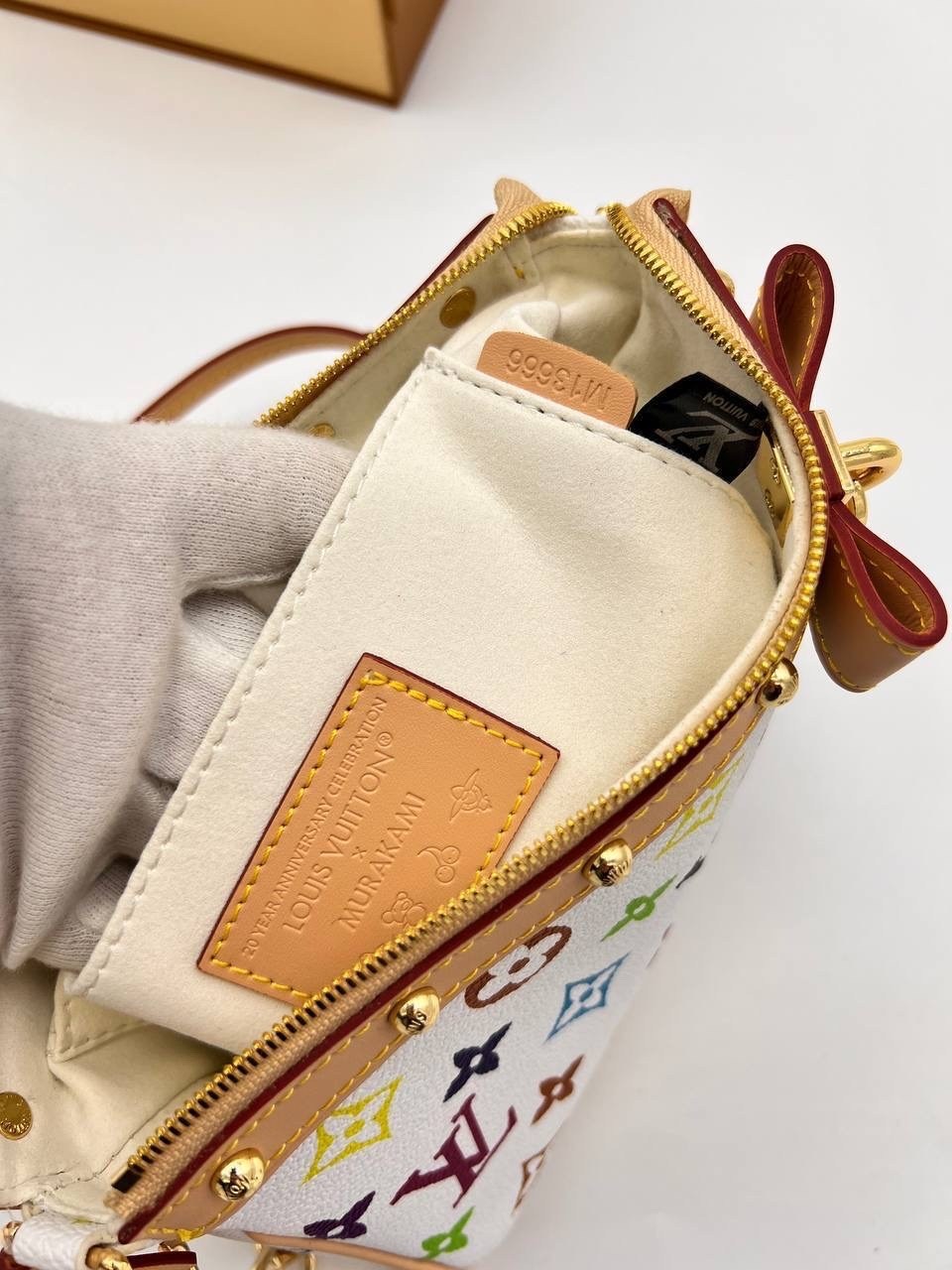 louis vuitton сумка,сумка луи виттон,louis vuitton женская сумка,сумка луи виттон multi pochette,белая сумка луи виттон