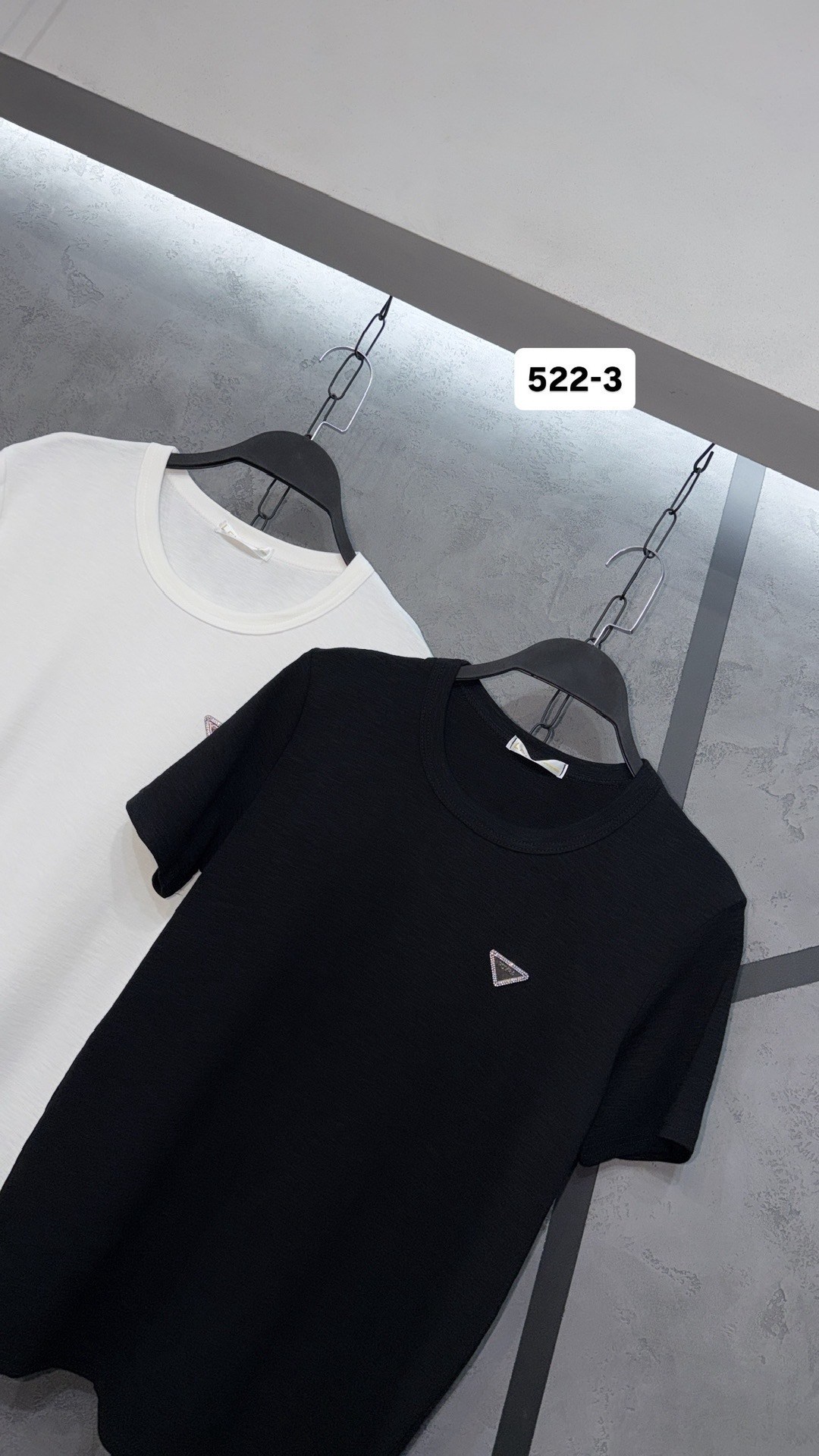 футболке,мужская футболка,футболка prada,футболка прада,стиль футболка