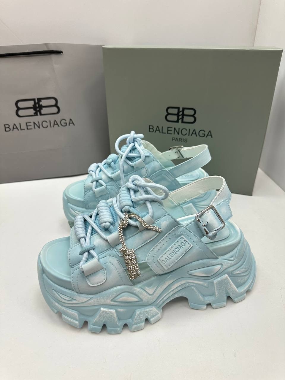 босоножки balenciaga,босоножки баленсиага,босоножки на высокой платформе,женские босоножки на платформе,спортивные босоножки