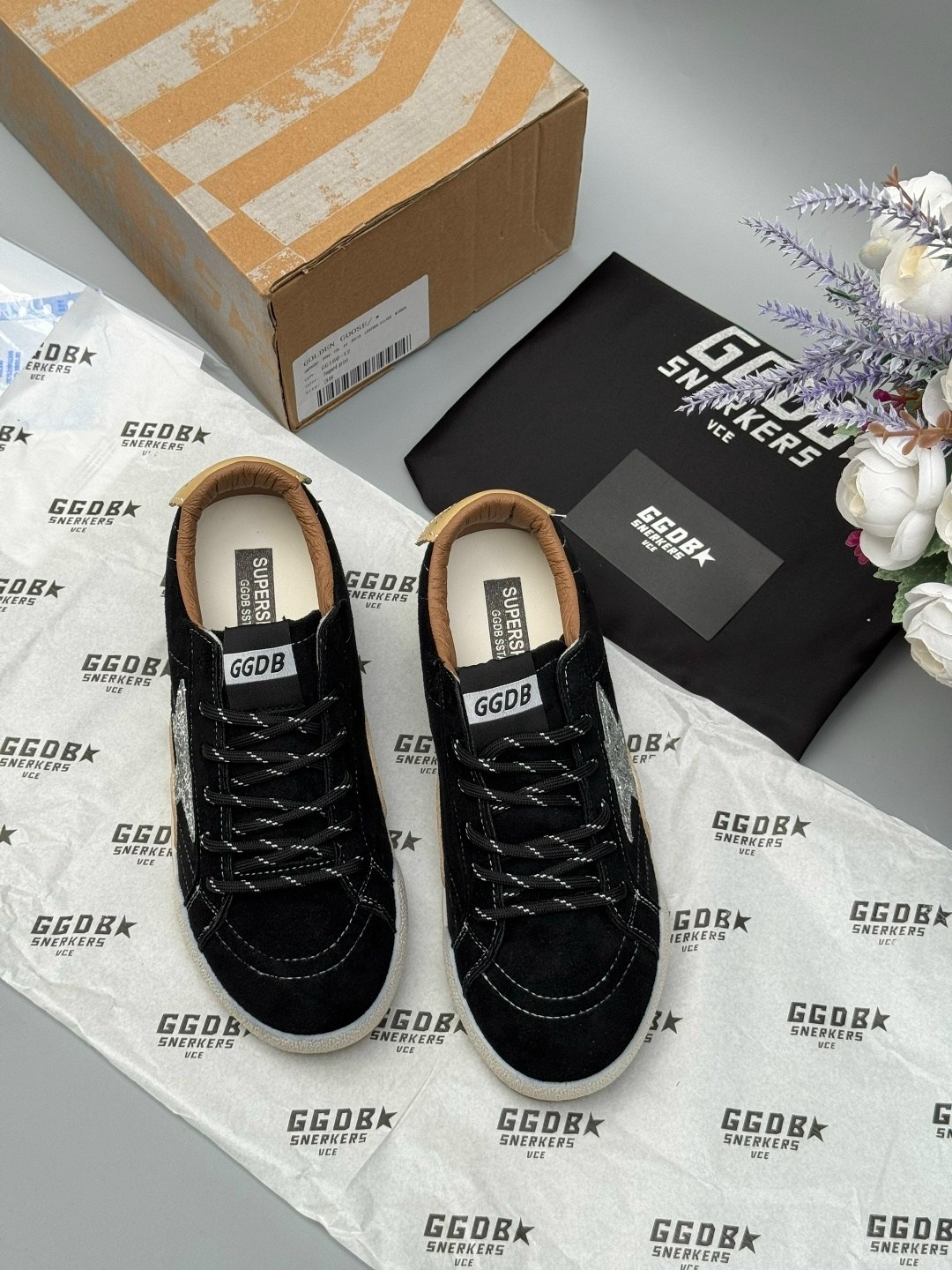 , женская,обуви,замшевые кроссовки,кеды chanel черные замшевые