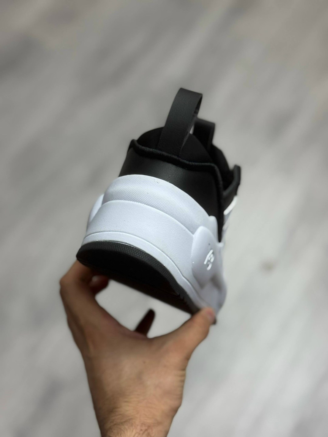 кроссовки adidas,кроссовки мужские adidas,черные кроссовки adidas,кроссовки адидас,кроссовки
