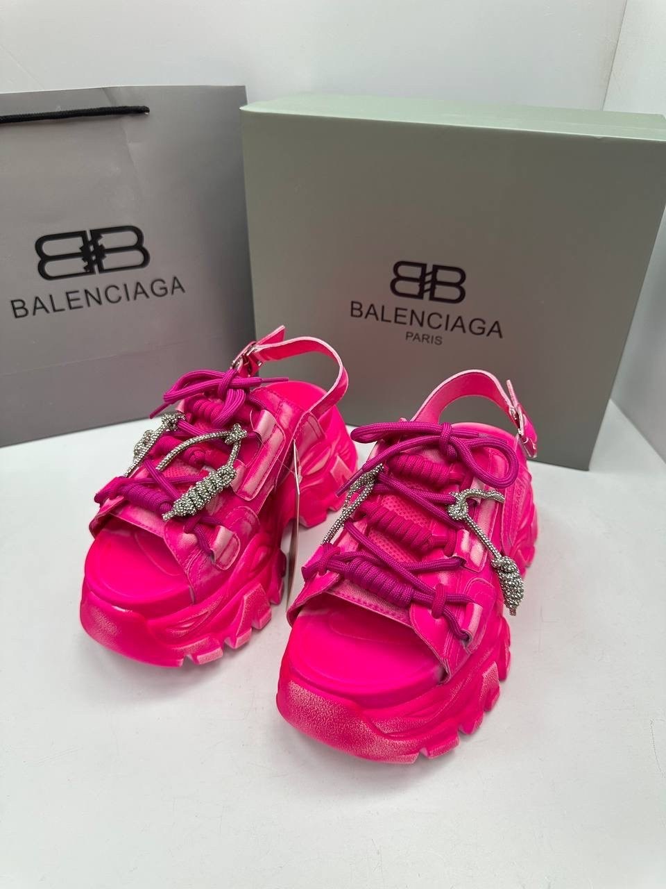 босоножки balenciaga,босоножки баленсиага,босоножки на высокой платформе,женские босоножки на платформе,спортивные босоножки