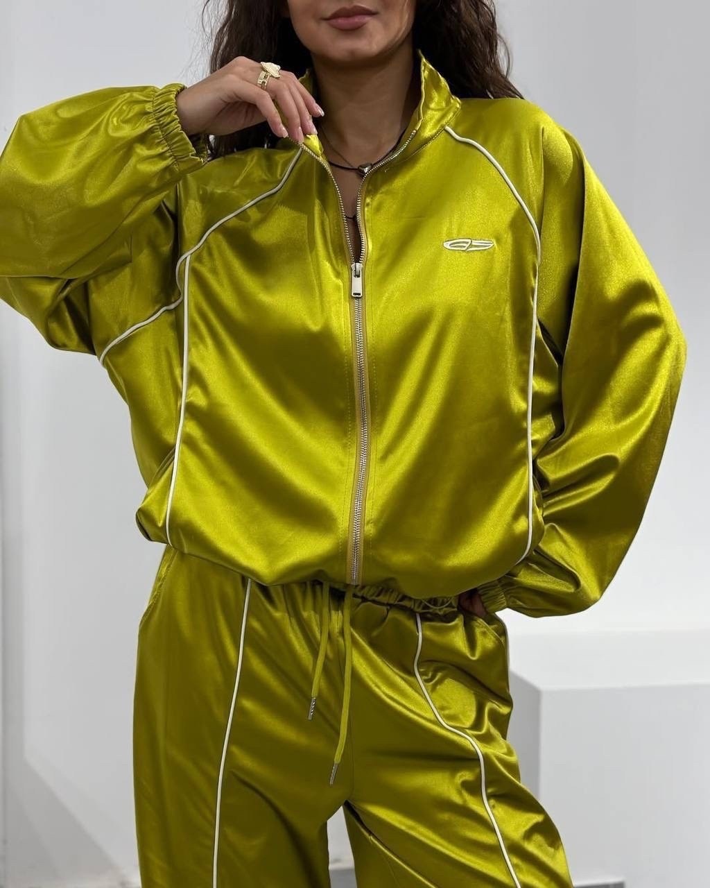 костюм женские спортивные костюмы,костюм спортивный celine,спортивные костюмы,костюм спортивный женский,спортивный костюм плащевка