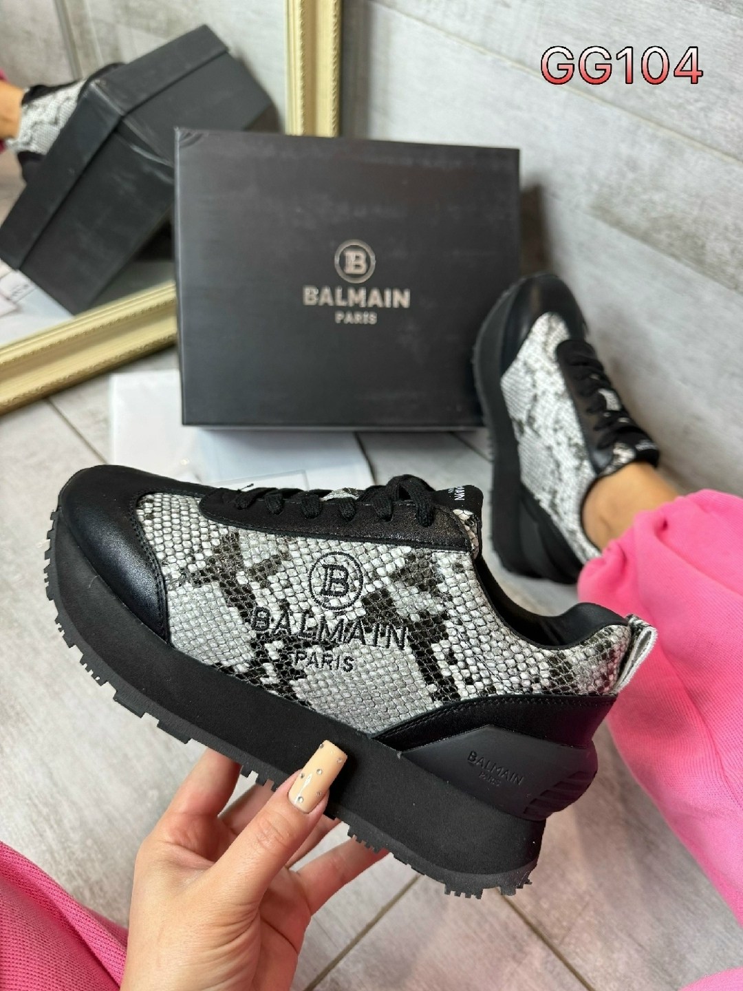 кроссовки balmain женские,кроссовки balmain,кроссовки женскиe,,стильные кроссовки