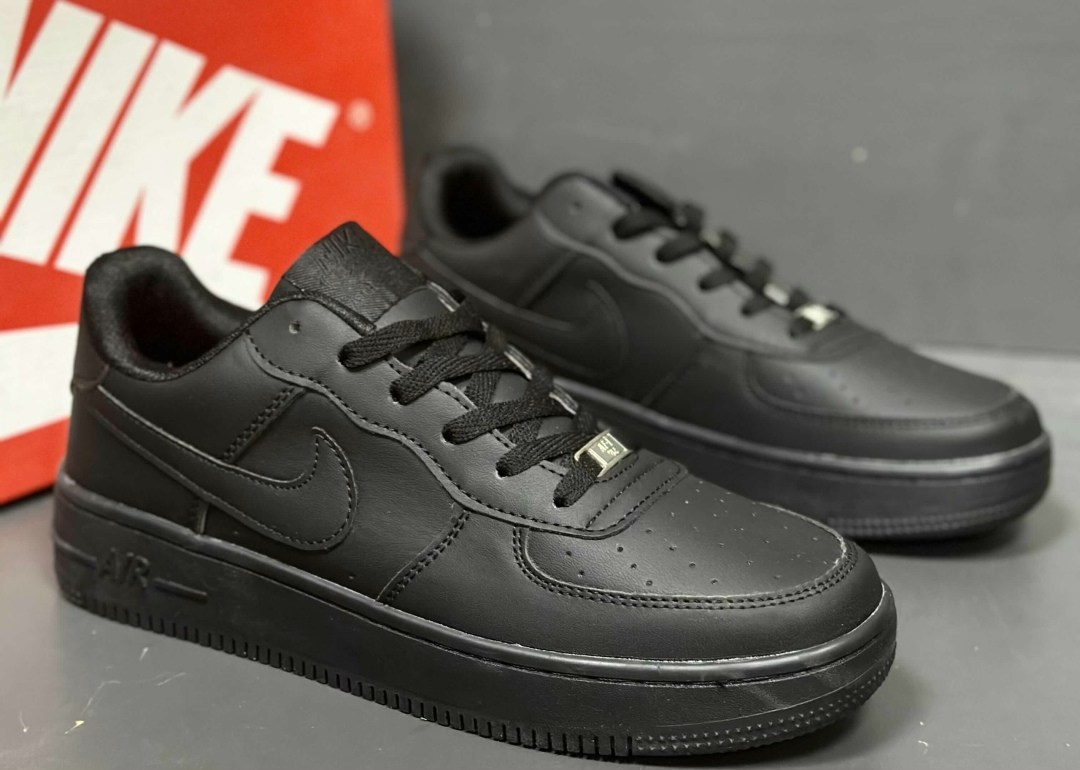 кроссы черные найк аир женские,nike air force 1 low triple black, мужская кроссовки,nike air force 1 low black,кроссовки для мужчин