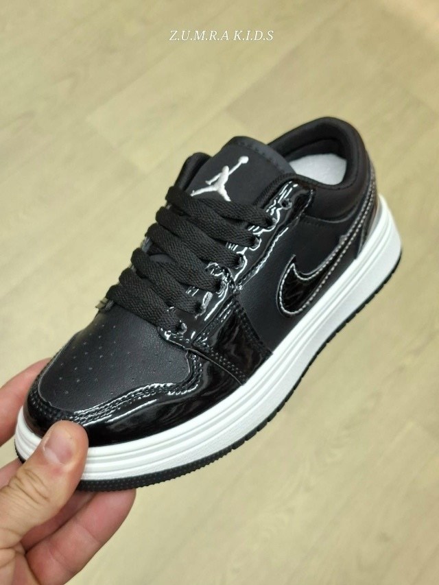 nike air jordan 1 low,air jordan 1 low black white,кроссовки nike air jordan 1 low,кроссовки мужские nike air jordan 1,