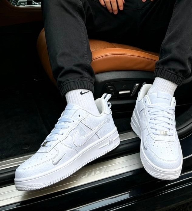 кросcовки nike air force 1,nike air force 1 07 lv8,nike air force 1 07 lv8 black,nike air force 1 07,nike air force 1 07 lv8 utility black
