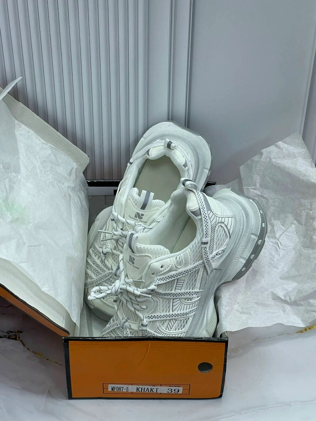 кроссовки женские balenciaga,кроссовки balenciaga,кроссовки баленсиага женские,женские кроссовки,balenciaga 3 xl кроссовки