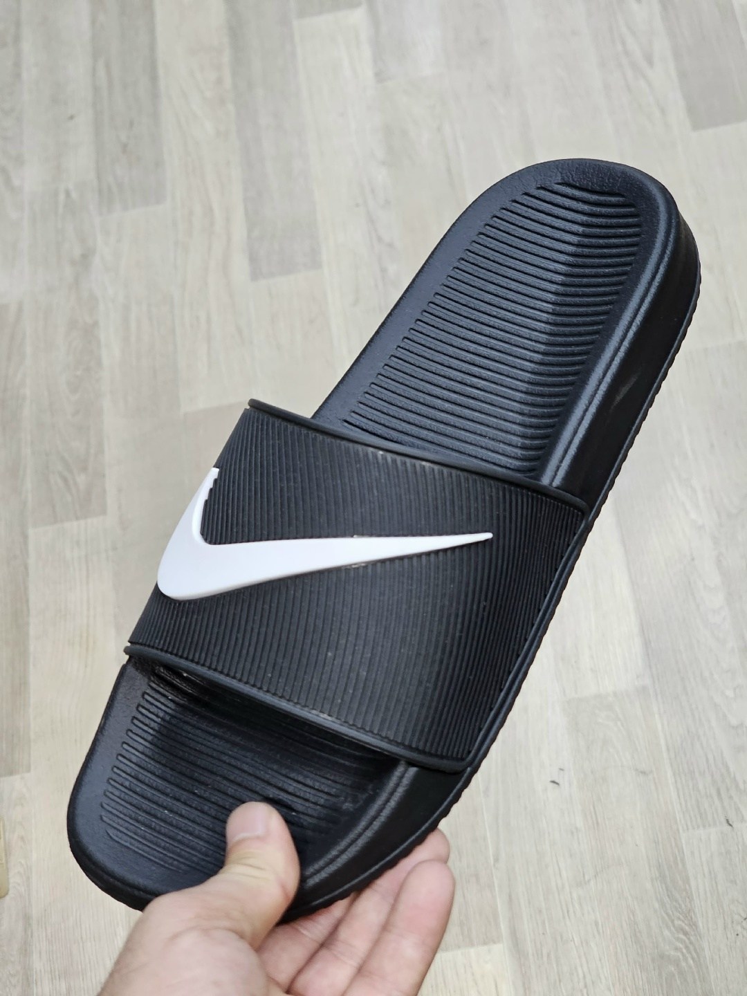 nike slides,шлёпанцы мужские,тапки найк акг,мужские шлепки,шлепки найк мужские белые