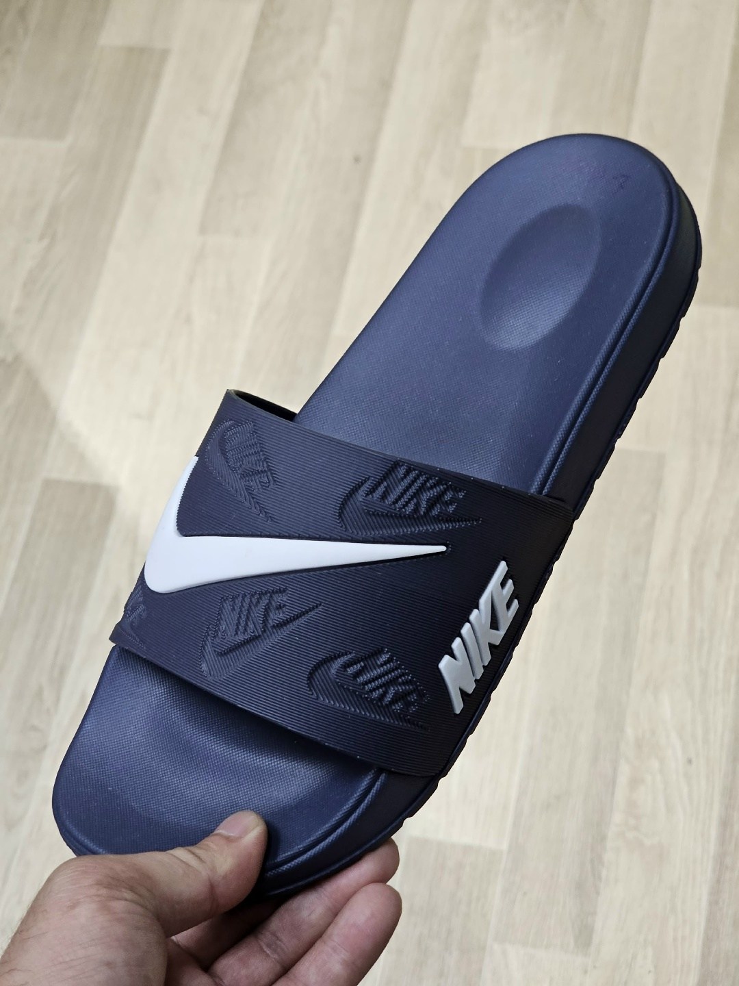 nike slides,шлёпанцы мужские,тапки найк акг,мужские шлепки,шлепки найк мужские белые