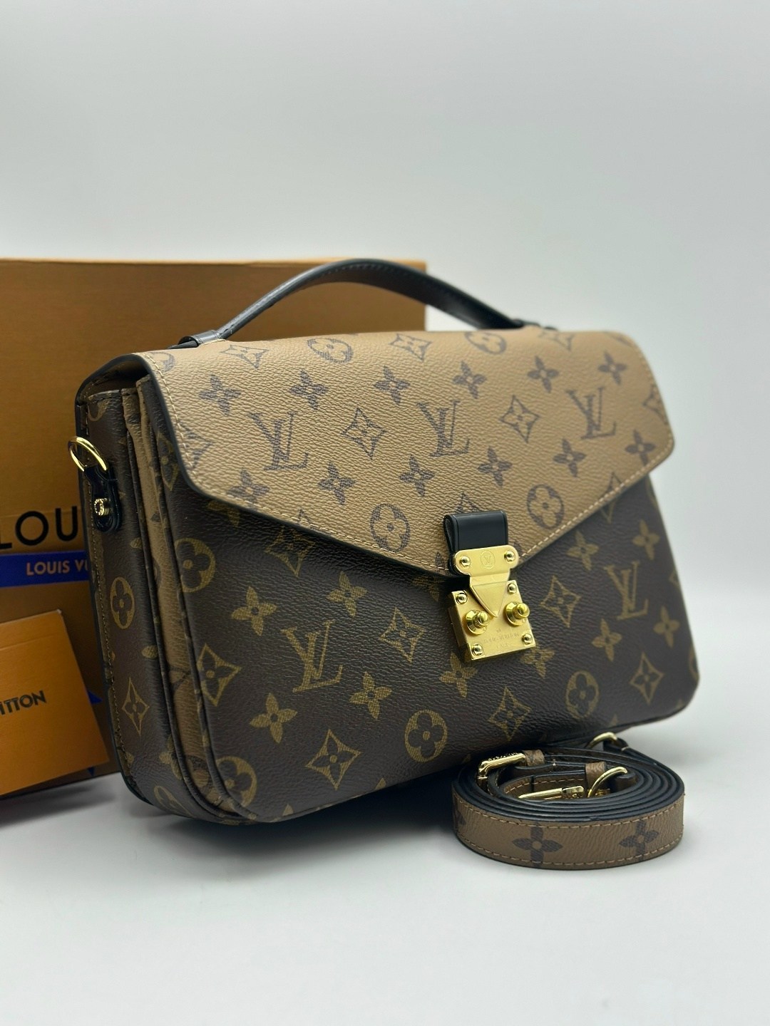louis vuitton женская сумка,cумка louis vuitton,сумка louis vuitton pochette metis,сумка луи виттон,женская сумка louis vuitton из натуральной кожи