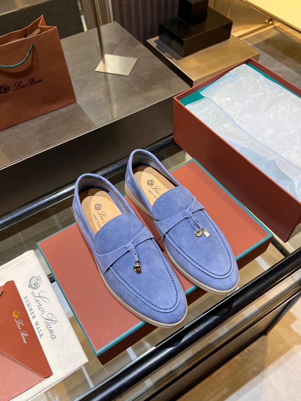 лоферы loro piana женские,лоферы loro piana,мокасины лоро пиано женские,женские лоферы loro piana new collection замшевые светло-бежевые,