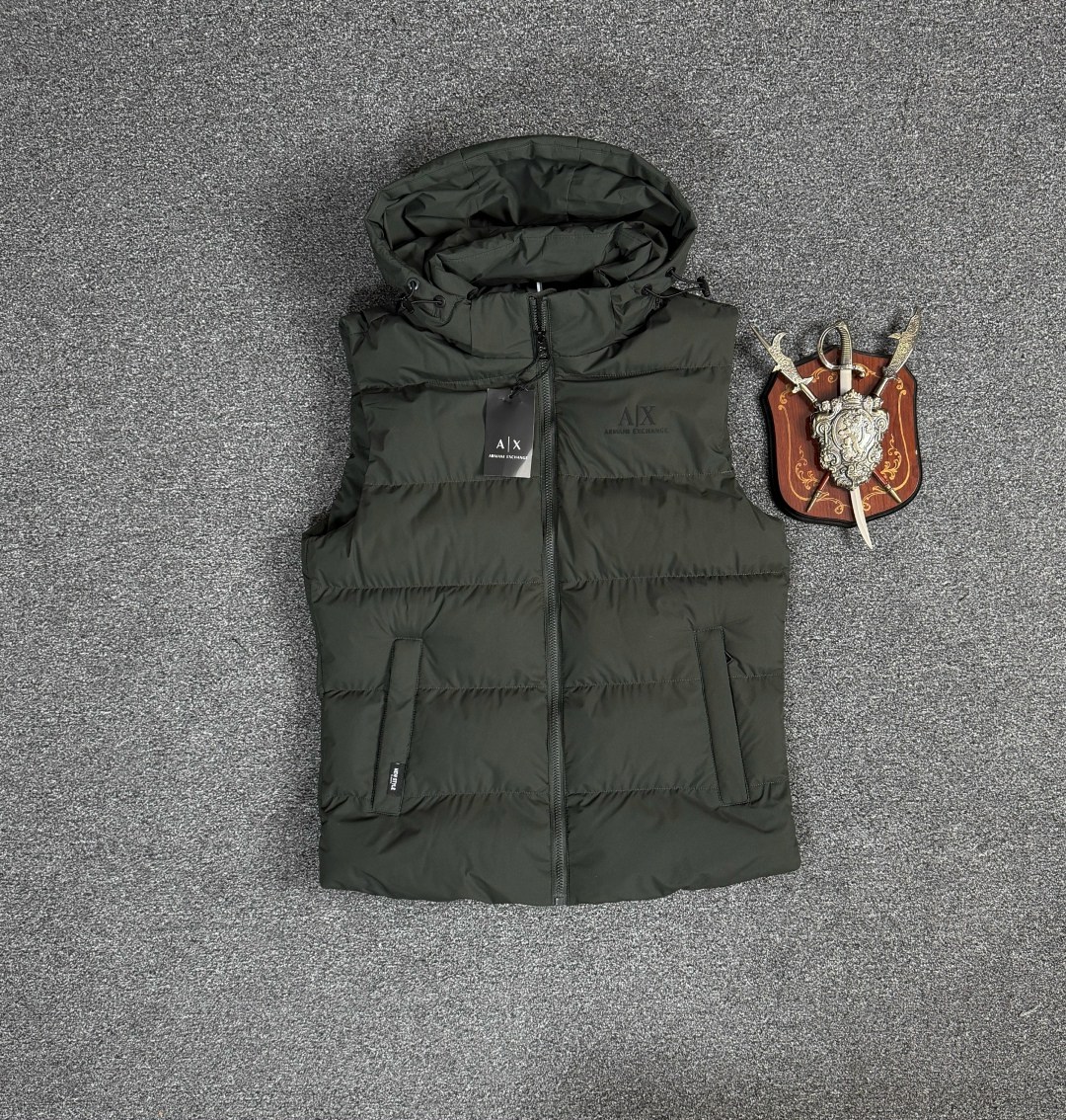 жилетка монклер мужская,жилет мужской,жилетка moncler,жилетки,жилетка armani