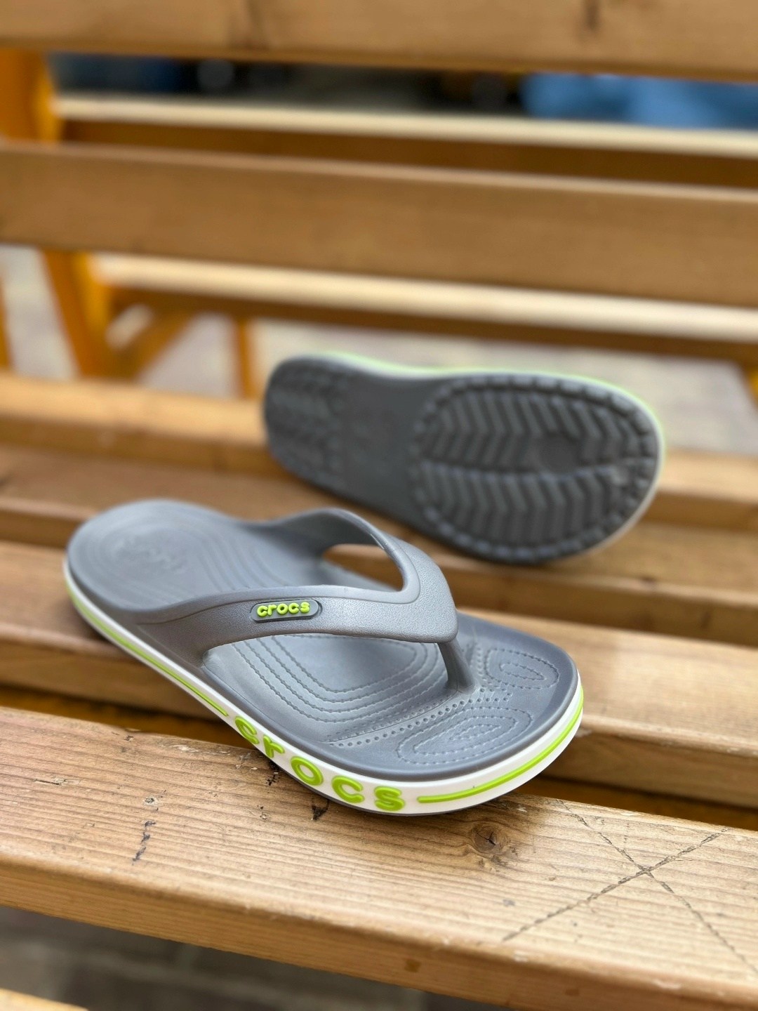 шлепанцы crocs,шлепанцы крокс,сланцы crocs,шлепанцы белые,шлепанцы женские