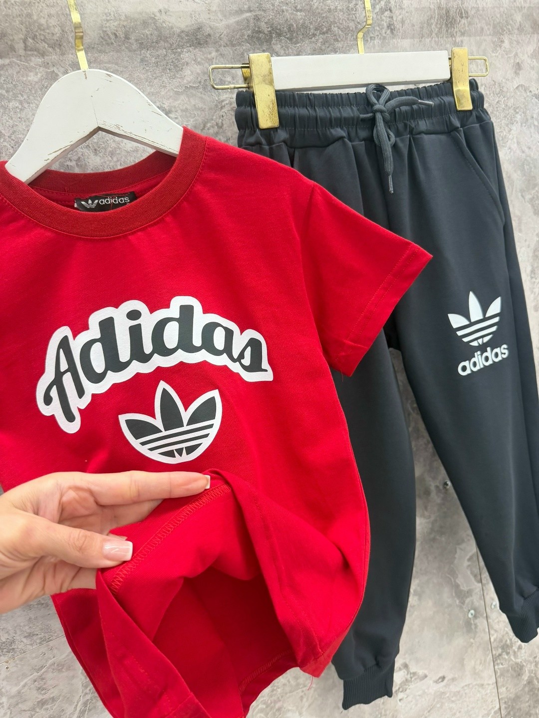 adidas originals adidas,adidas original,модные мальчики,стильные дети,одежда мальчика