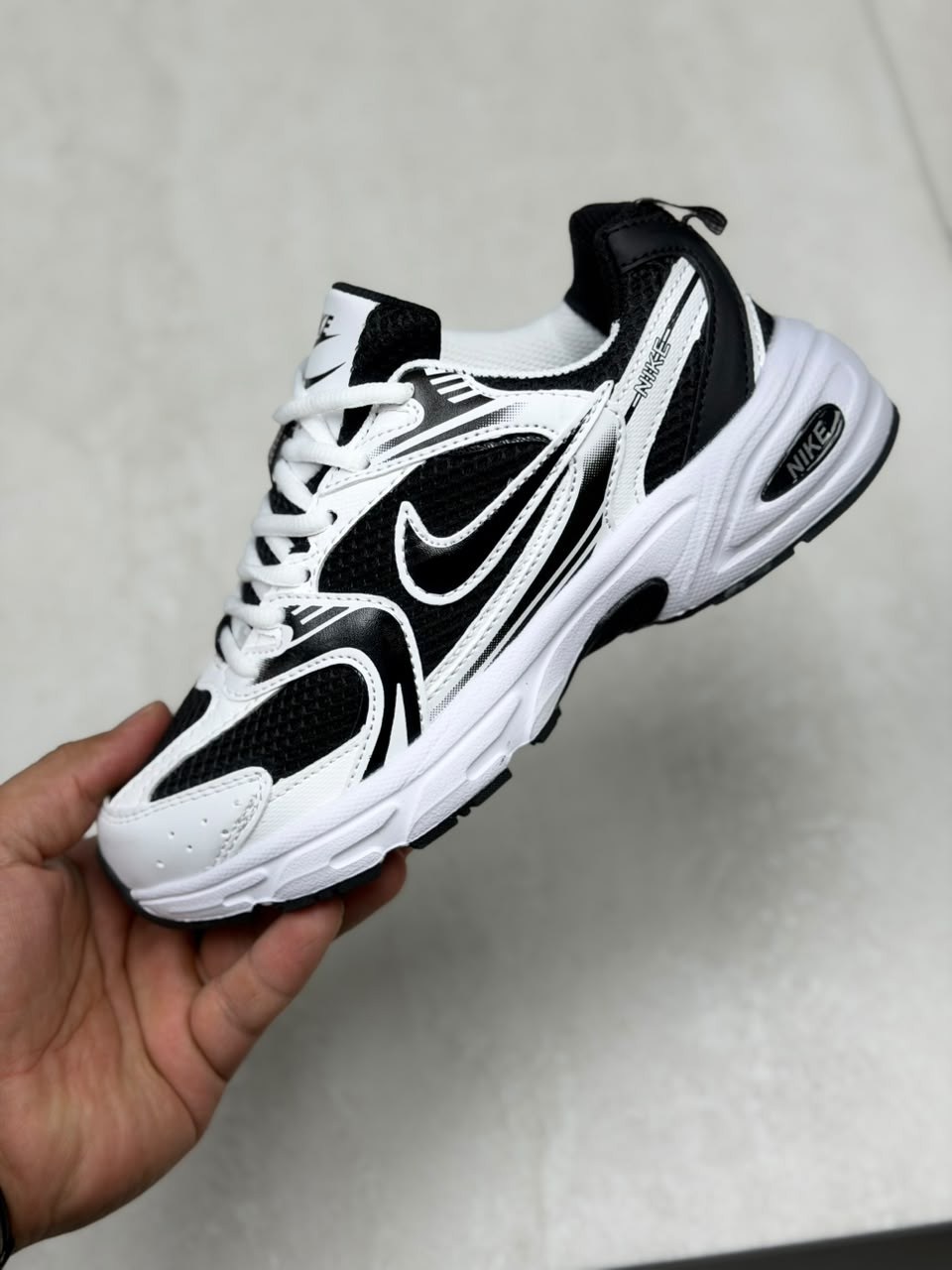 кроссовки,кроссовки nike,кроссовки для взрослых,спортивная ,мужские кроссовки