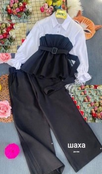 Костюм