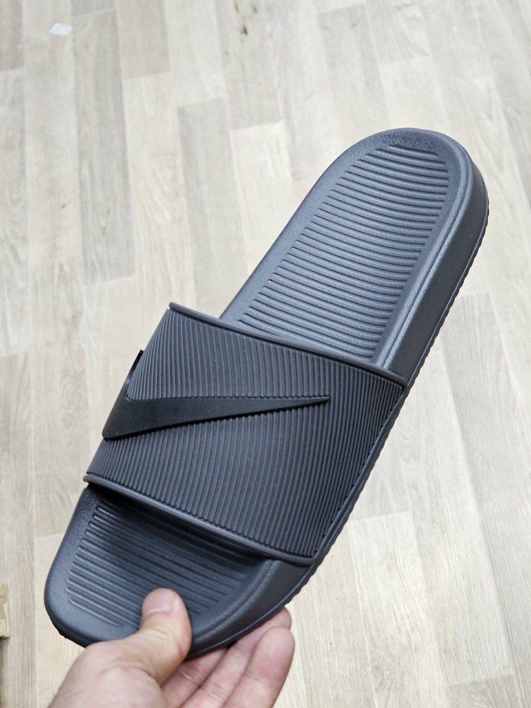 nike slides,шлёпанцы мужские,тапки найк акг,мужские шлепки,шлепки найк мужские белые