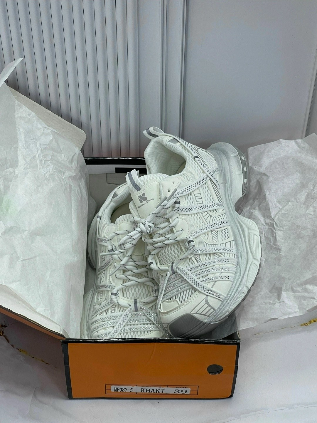 кроссовки женские balenciaga,кроссовки balenciaga,кроссовки баленсиага женские,женские кроссовки,balenciaga 3 xl кроссовки