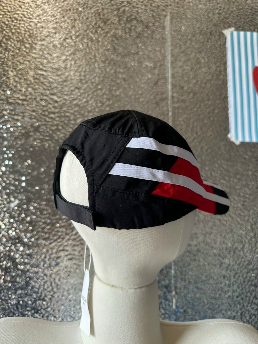 бейсболка balenciaga,кепка balenciaga,кепка баленсиага,баленсиага кристобаль,бейсболка стильная