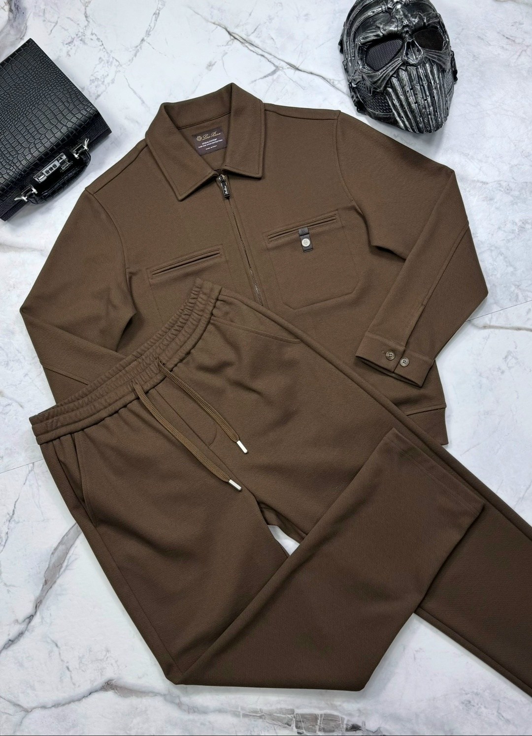 спортивный костюм brunello cucinelli,костюм brunello cucinelli,спортивный костюм loro piana,костюм спортивный,мужской спортивный костюм